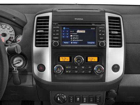 Used 2016 Nissan Frontier PRO-4X AWD/4WD image 7