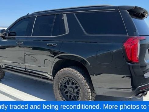 Used 2022 GMC Yukon Denali RWD image 3