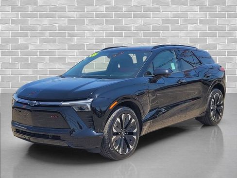Certified 2026 Chevrolet Blazer EV RS w/ Super Cruise Package FWD image 10