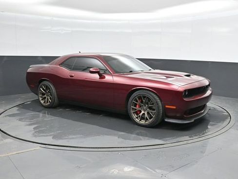 Used 2017 Dodge Challenger SRT Hellcat image 5