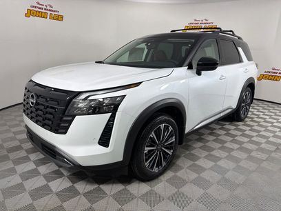 New 2026 Nissan Pathfinder Platinum
