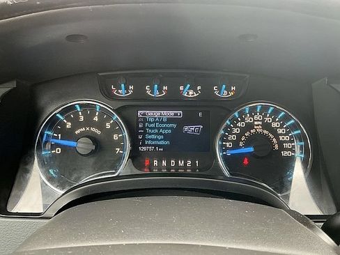 Used 2013 Ford F150 XLT w/ Mid Equipment Group RWD image 21