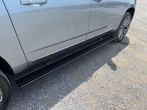 Used 2026 GMC Yukon XL Denali Ultimate AWD/4WD image 23