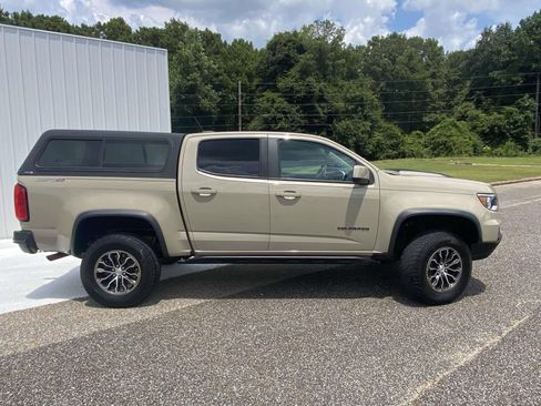 Used 2022 Chevrolet Colorado ZR2 AWD/4WD image 8