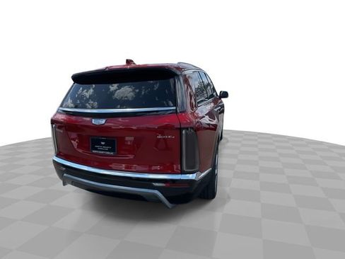 New 2026 Cadillac Vistiq Luxury image 7