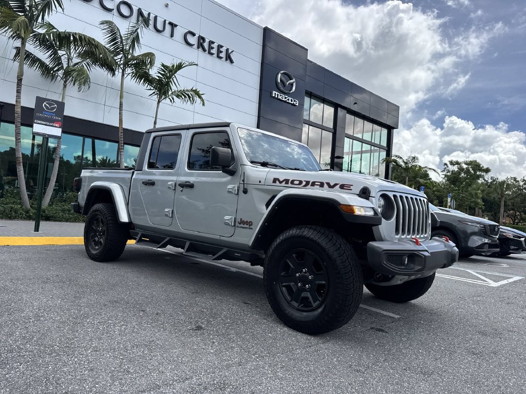 Used 2022 Jeep Gladiator Mojave w/ Trailer Tow Package AWD/4WD image 22
