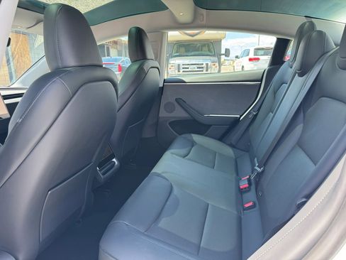 Used 2024 Tesla Model 3 Standard Range RWD image 14