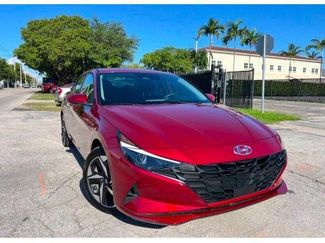 Used 2023 Hyundai Elantra SEL w/ Convenience Package video 1