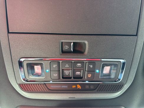 Certified 2025 Ford F150 Raptor image 24