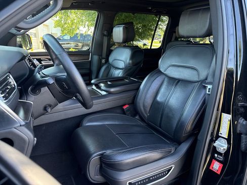 Used 2024 Jeep Grand Wagoneer L 4WD image 15