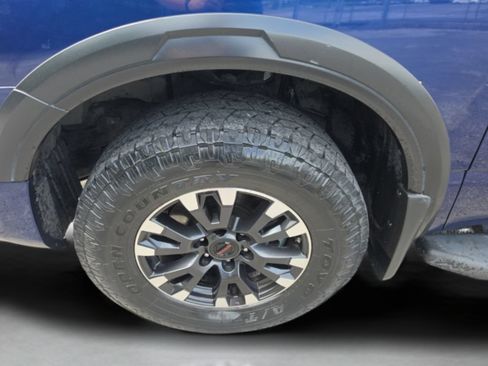 Used 2020 Nissan Titan PRO-4X w/ Pro-4x Convenience Package AWD/4WD image 31