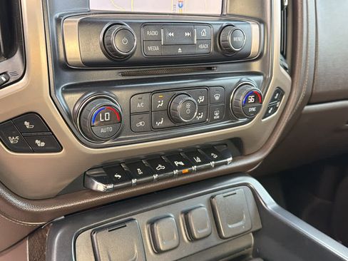 Used 2015 GMC Sierra 2500 Denali w/ Driver Alert Package image 13