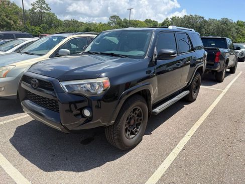 Used 2016 Toyota 4Runner SR5 Premium RWD image 6