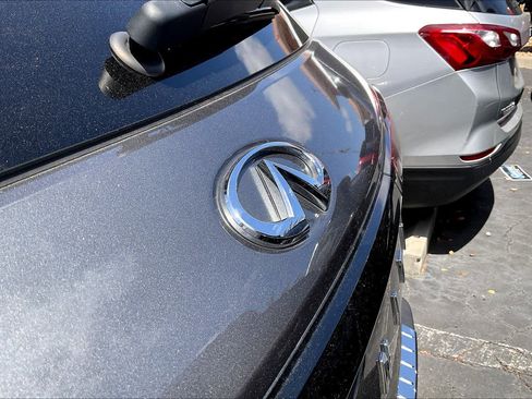 Used 2023 INFINITI QX60 Luxe w/ Cargo Package image 9