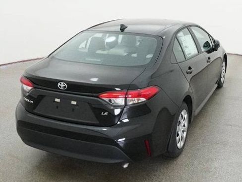 New 2026 Toyota Corolla LE FWD image 8