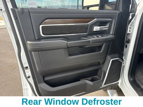 Used 2024 RAM 3500 Laramie image 13