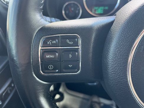 Used 2015 Jeep Wrangler Unlimited Sahara w/ Connectivity Group image 18