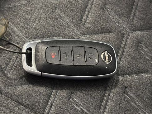 Used 2026 Nissan Kicks SV w/ Cold Weather Package FWD image 21