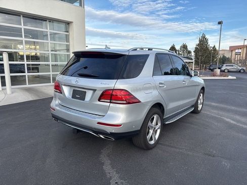 Used 2019 Mercedes-Benz GLE 400 4MATIC image 5