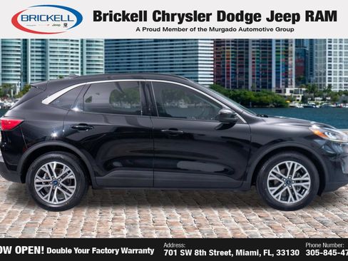 Used 2021 Ford Escape SEL w/ Technology Package FWD image 8
