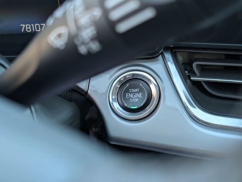 Used 2024 Chevrolet Trax LT w/ Driver Confidence Package image 19