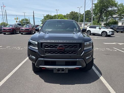 Used 2024 Nissan Frontier PRO-4X w/ Off-Road Protection Package AWD/4WD image 3