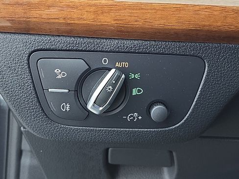 Used 2023 Audi Q5 2.0T Premium Plus w/ Premium Plus Package image 26