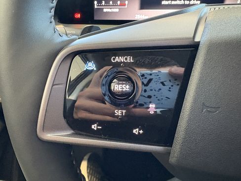 Used 2025 Nissan Murano SL w/ Cargo Package image 12