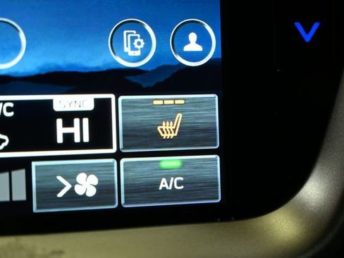 Certified 2025 Subaru Outback Limited w/ Popular Package #2 image 37