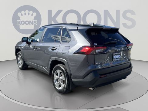 Used 2023 Toyota RAV4 XLE w/ XLE Grade Weather Package AWD/4WD image 4