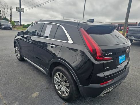 Used 2023 Cadillac XT4 Premium Luxury AWD/4WD image 6