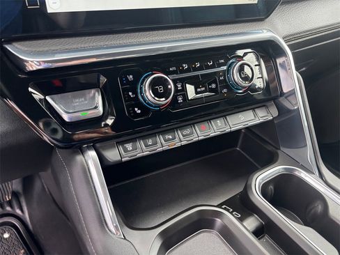 Certified 2024 GMC Sierra 2500 Denali w/ Denali Reserve Package image 20