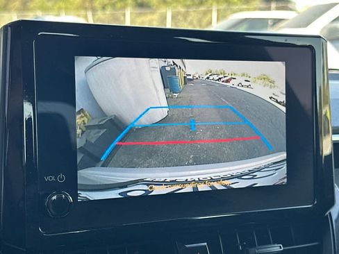 Used 2025 Toyota Corolla LE w/ Carpet Mat Package (TMS) FWD image 18