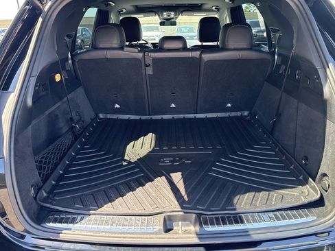 Used 2022 Mercedes-Benz GLE 350 w/ 3rd Row Seat Package image 7