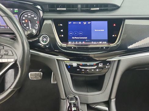 Certified 2023 Cadillac XT6 Sport w/ Technology Package AWD/4WD image 21