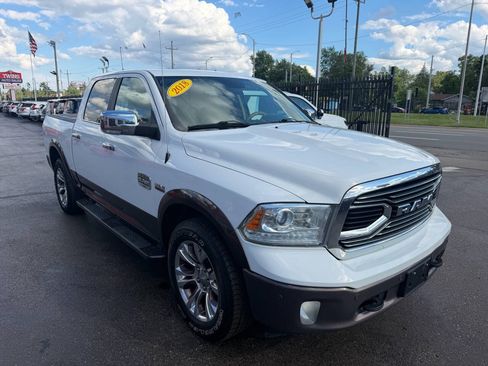 Used 2018 RAM 1500 Laramie Longhorn w/ Convenience Group AWD/4WD image 3