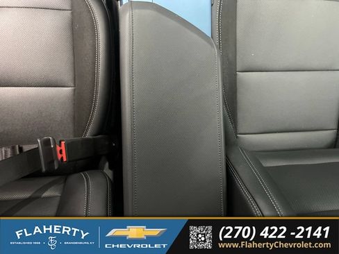 Used 2024 Chevrolet Equinox EV LT FWD image 30