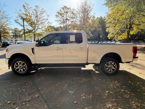 Used 2020 Ford F250 Lariat w/ Lariat Value Package image 3
