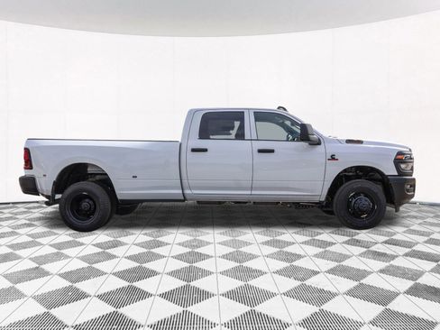 New 2026 RAM 3500 Tradesman image 9