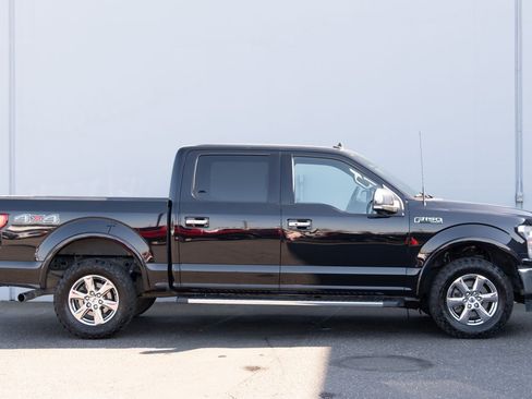 Used 2019 Ford F150 Lariat w/ Equipment Group 502A Luxury AWD/4WD image 28
