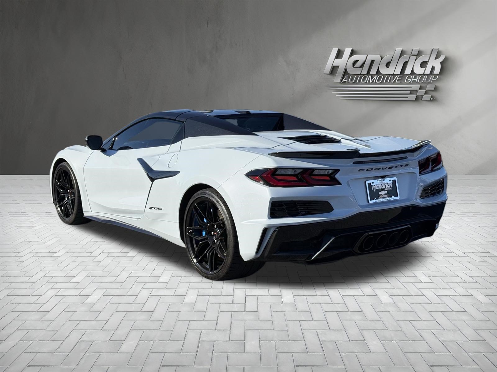 Used 2023 Chevrolet Corvette Z06 w/ Stealth Interior Trim Package RWD image 9