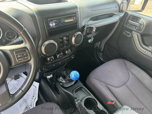 Used 2013 Jeep Wrangler Unlimited Sport AWD/4WD image 22