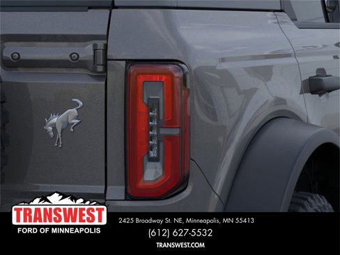 New 2025 Ford Bronco Badlands image 23