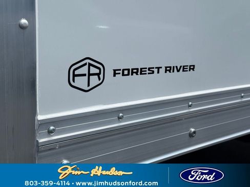New 2025 Ford F550 2WD Regular Cab Super Duty image 11