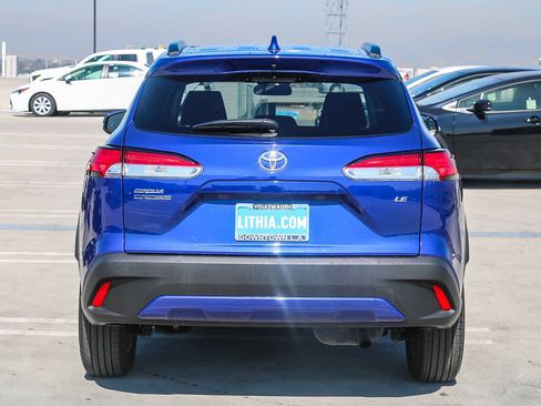 Used 2024 Toyota Corolla Cross LE image 7