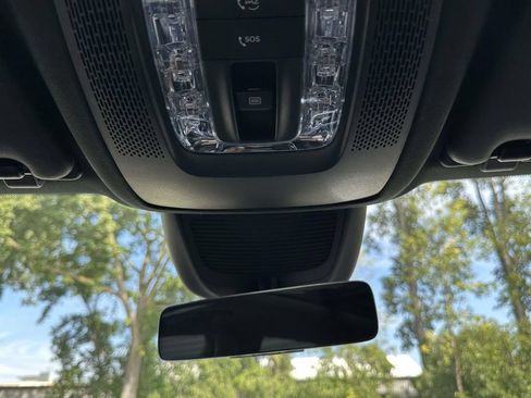 Used 2022 Mercedes-Benz GLE 350 4MATIC image 29