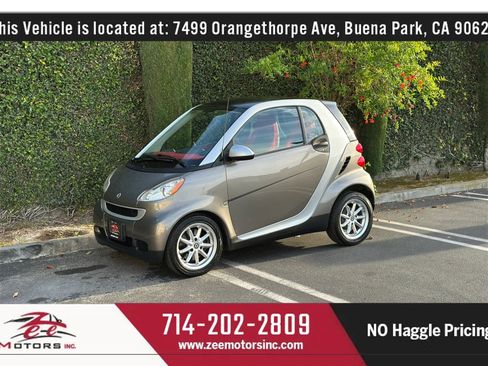 Used 2010 smart fortwo passion RWD image 13