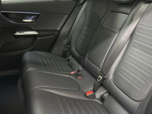 New 2026 Mercedes-Benz GLC 300 4MATIC image 32