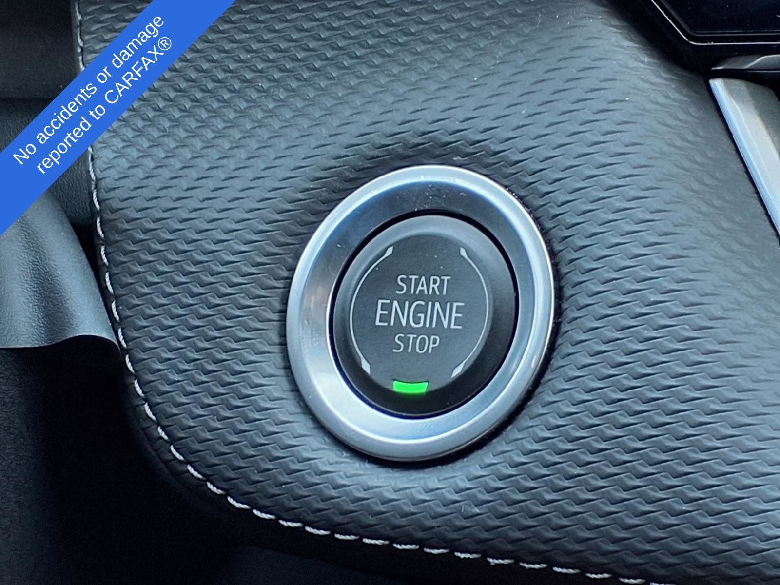 Used 2025 Chevrolet Equinox LT w/ Safety and Technology Package FWD image 24