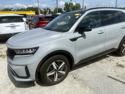 Used 2022 Kia Sorento EX w/ Panoramic Sunroof Package